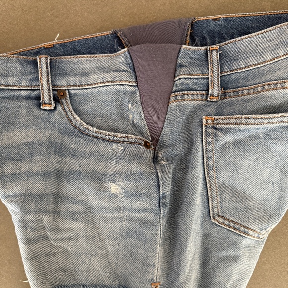 HATCH The Cut Off Denim Maternity Shorts - Picture 12 of 16